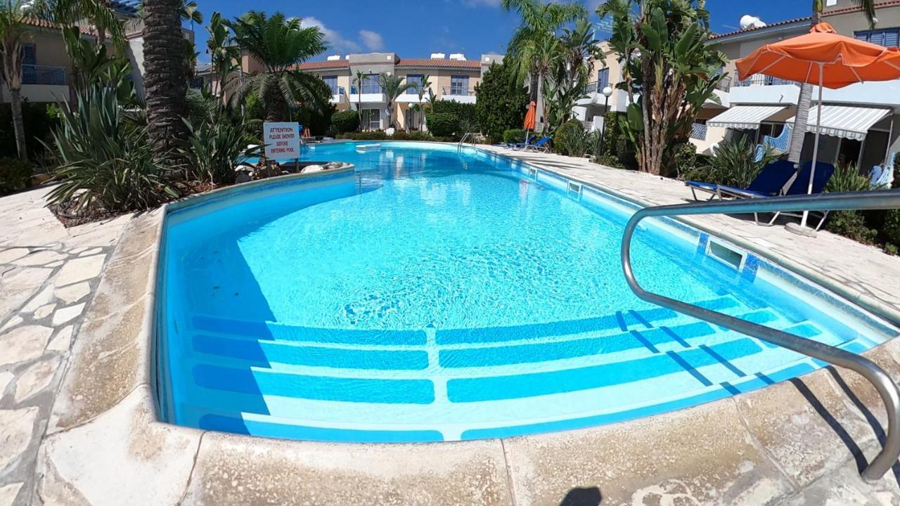 Maya Paphos Ngoại thất bức ảnh